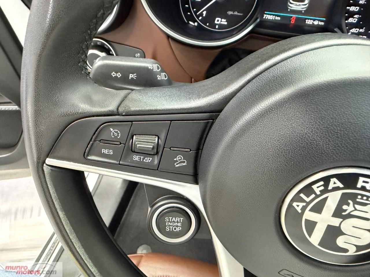 2018 Alfa Romeo Stelvio TI AWD Photo