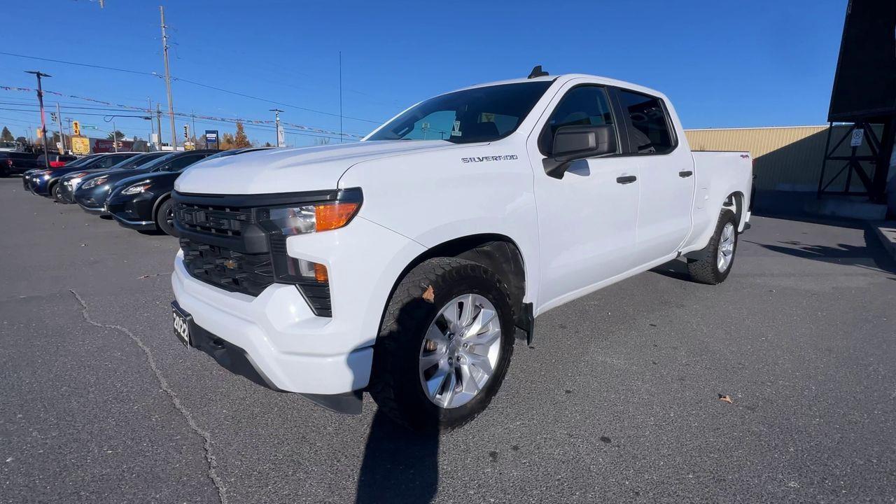 2022 Chevrolet Silverado 1500 Custom 4X4, SIRIUS XM, CRUISE CONTROL, BACK UP CAM!! Photo