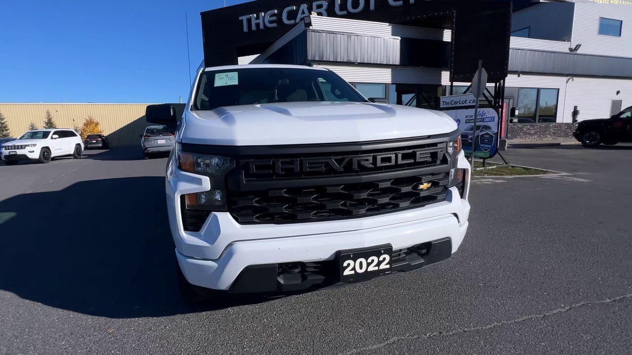 2022 Chevrolet Silverado 1500 Custom 4X4, SIRIUS XM, CRUISE CONTROL, BACK UP CAM!! Photo