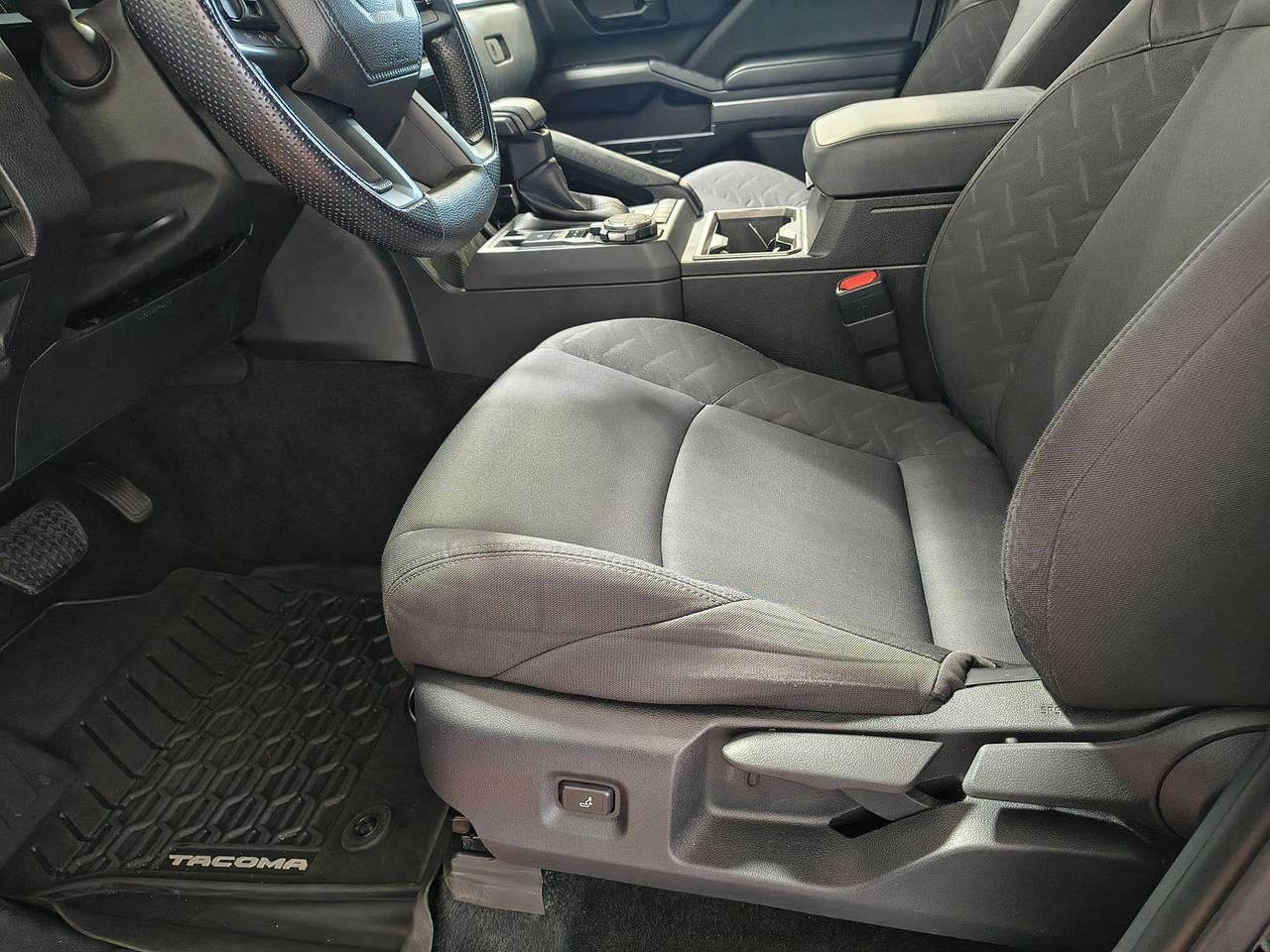 2024 Toyota Tacoma SR5 Photo0