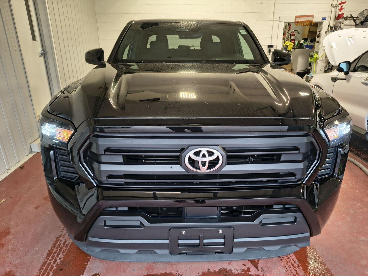 2024 Toyota Tacoma SR5 Photo