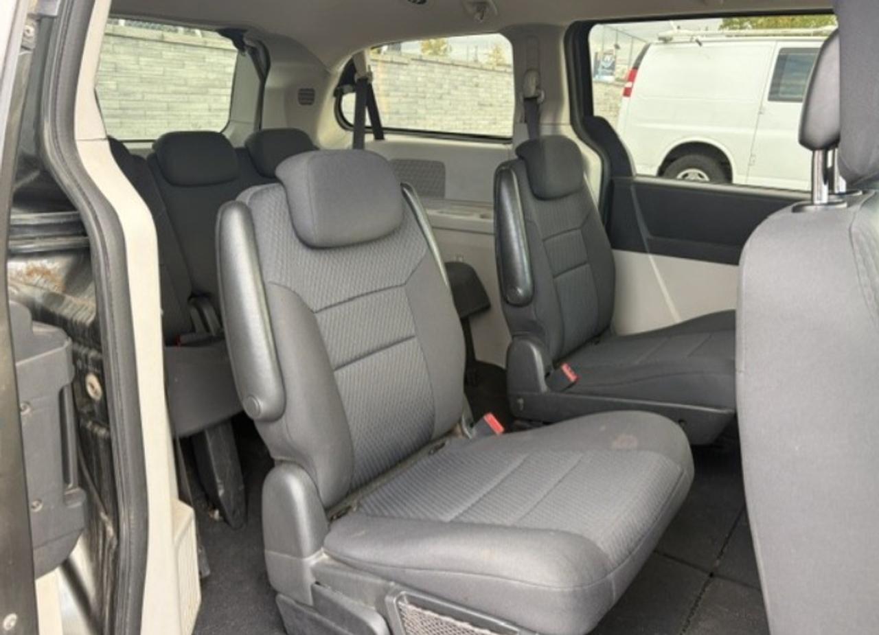 2010 Dodge Grand Caravan SE OVERHEAD DVD | REMOTE START | POWER LIFTGATE | BUC Photo2