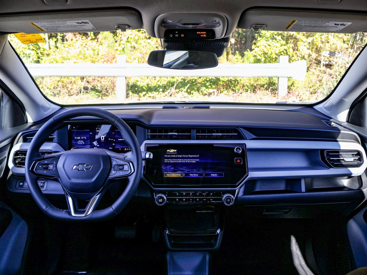 2027 Chevrolet Bolt LT Photo