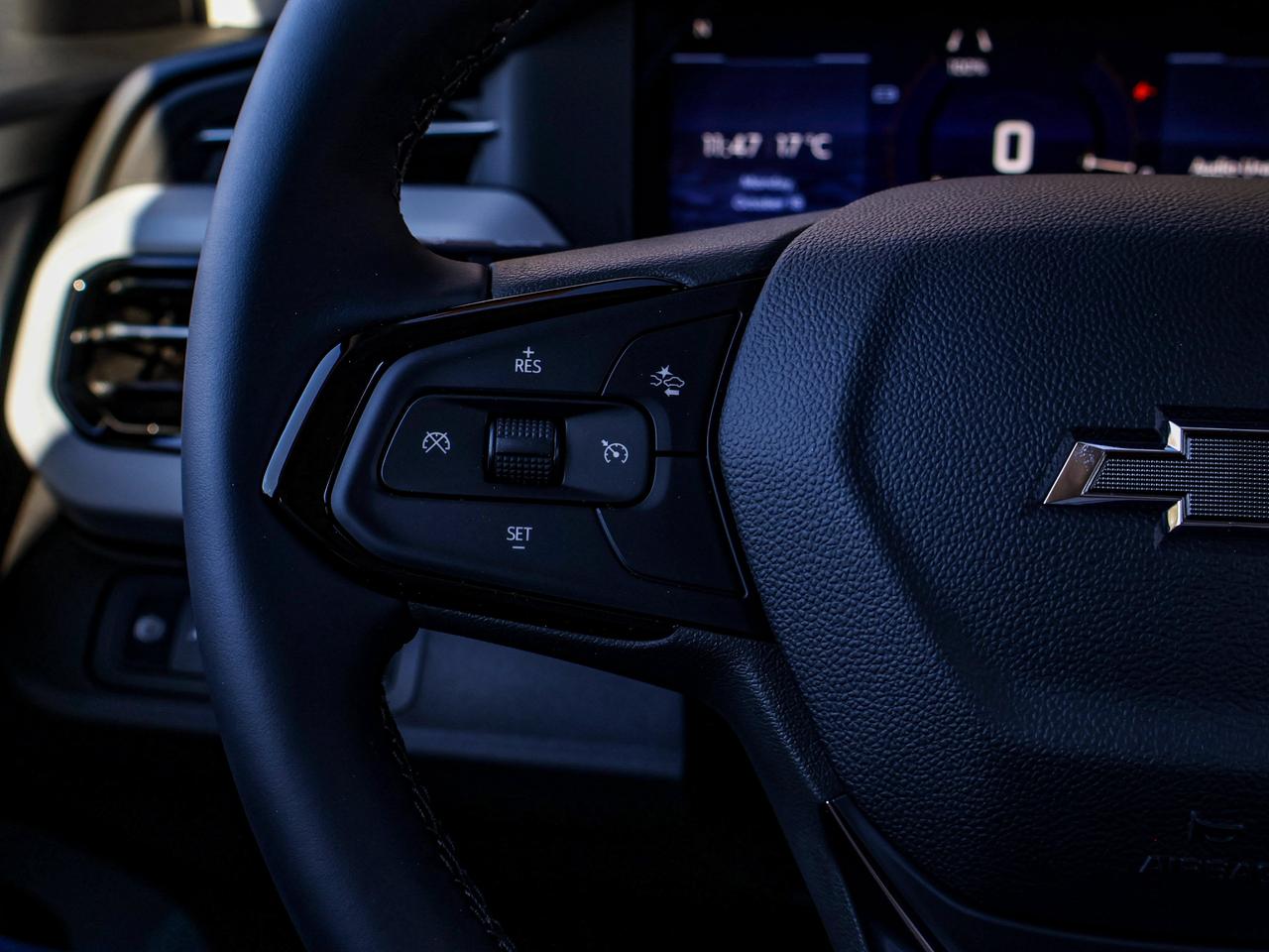 2027 Chevrolet Bolt LT Photo