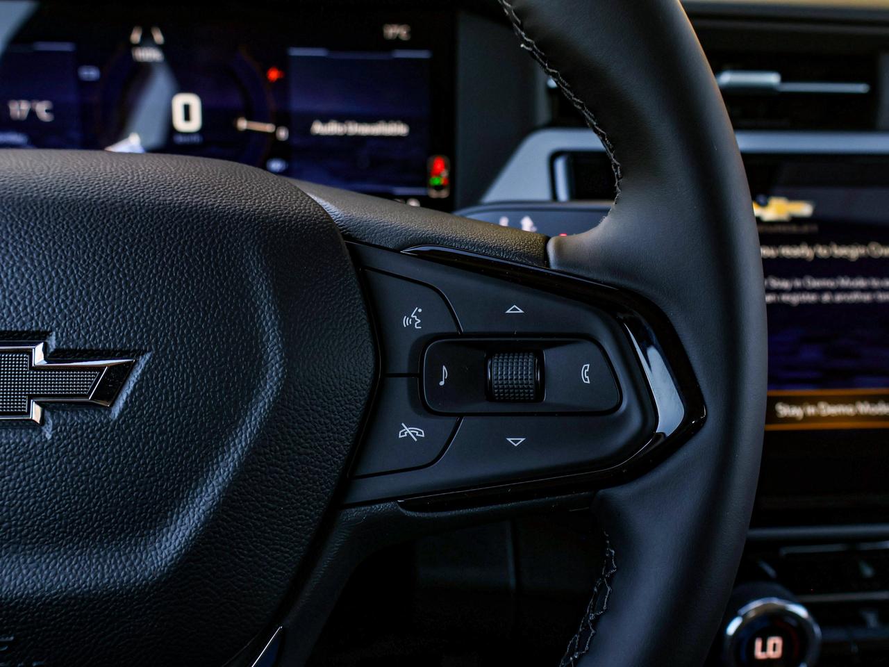 2027 Chevrolet Bolt LT Photo