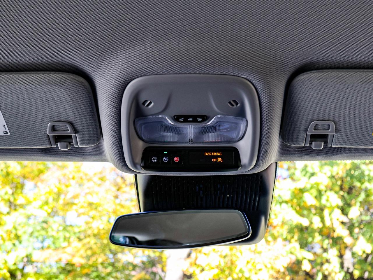 2027 Chevrolet Bolt LT Photo