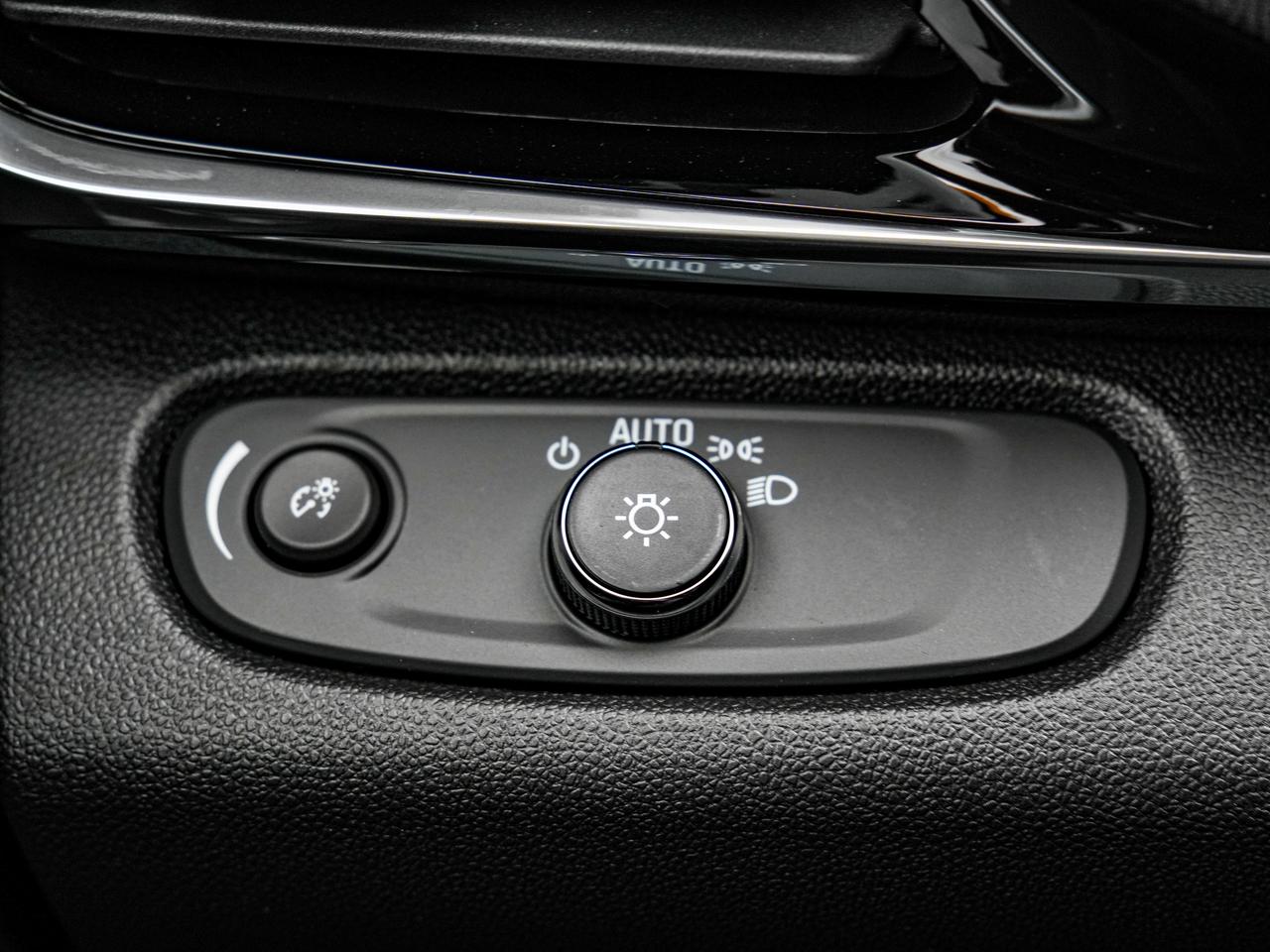 2026 Buick Envista Sport Touring Photo