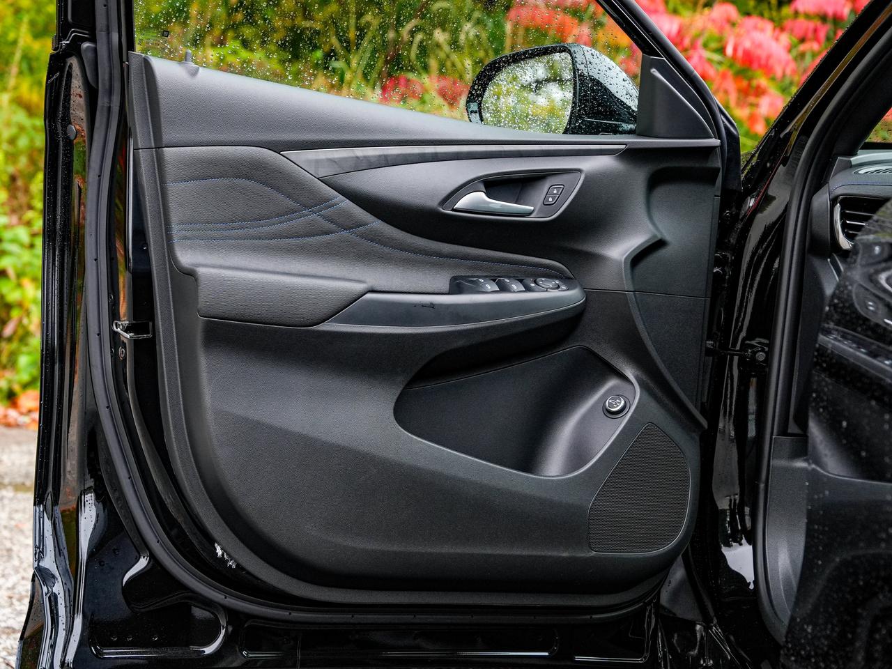 2026 Buick Envista Sport Touring Photo