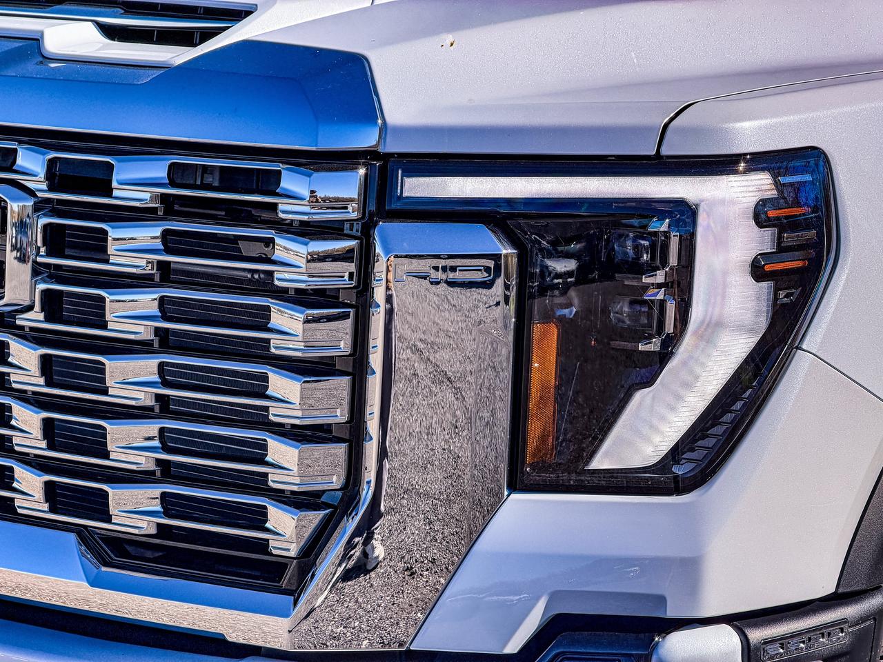 2026 GMC Sierra 3500HD Denali Photo