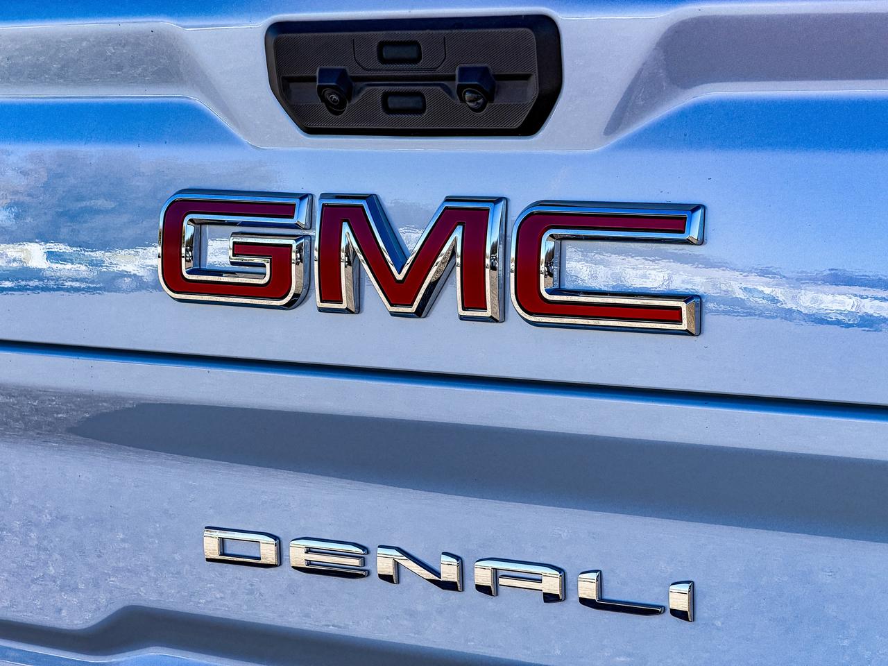 2026 GMC Sierra 3500HD Denali Photo