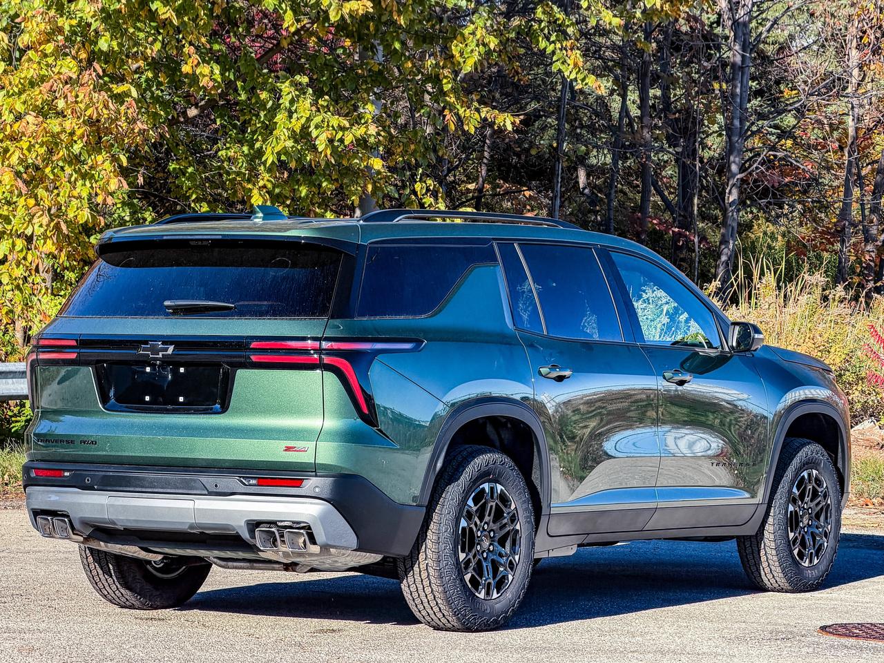 2027 Chevrolet Traverse Z71 Photo