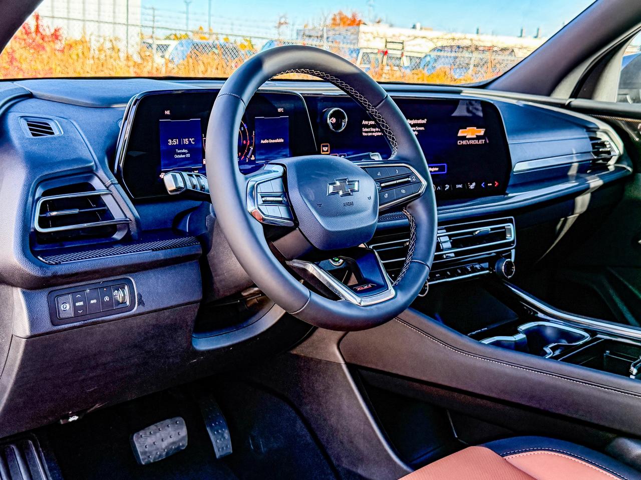 2027 Chevrolet Traverse Z71 Photo