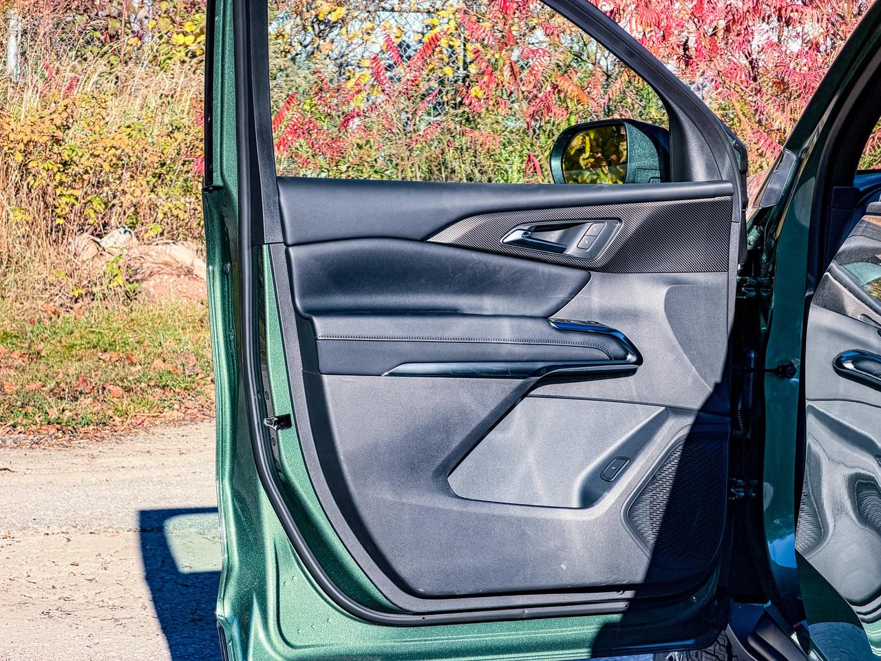 2027 Chevrolet Traverse Z71 Photo