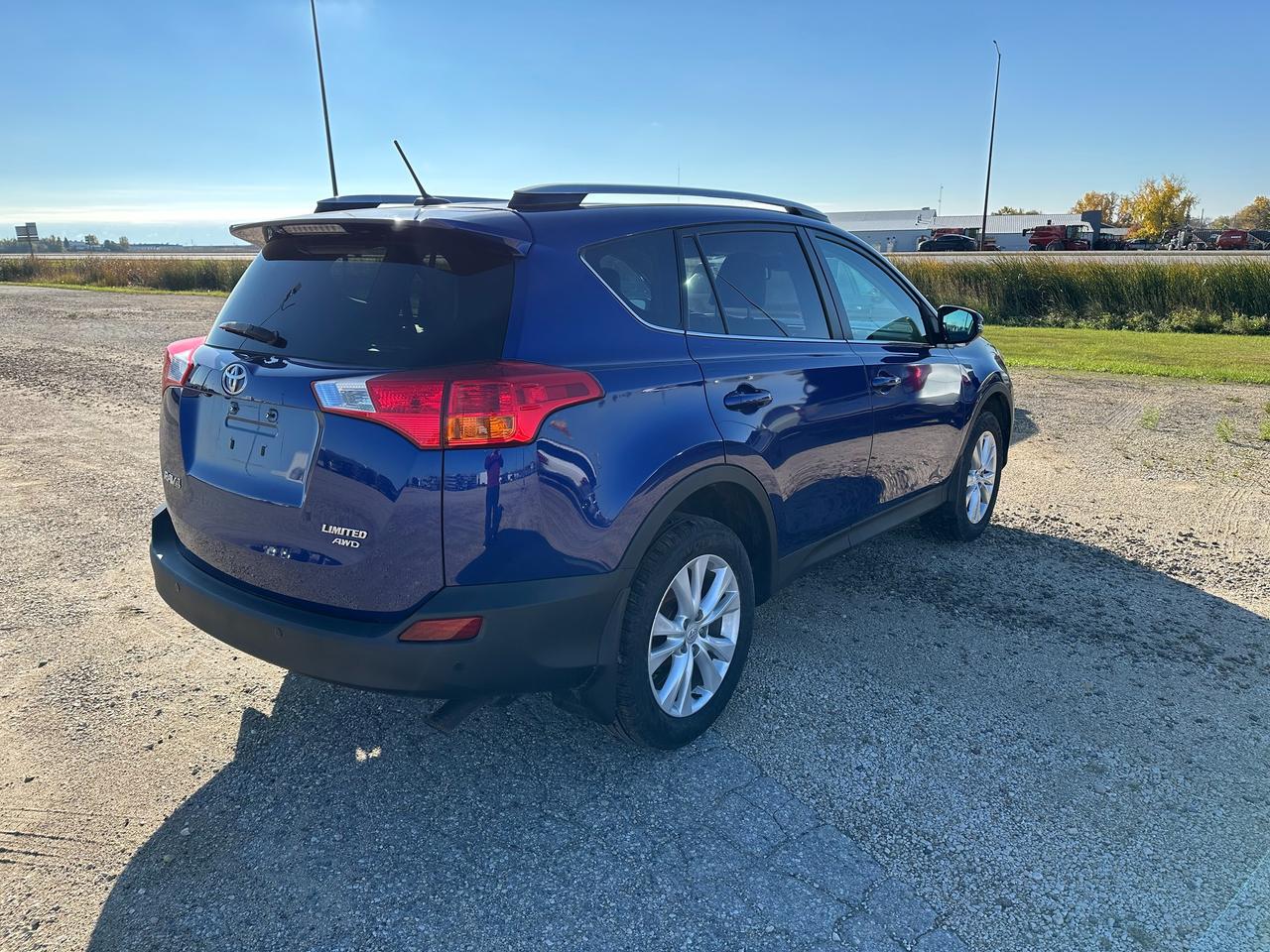 2015 Toyota RAV4 LIMITED  Photo