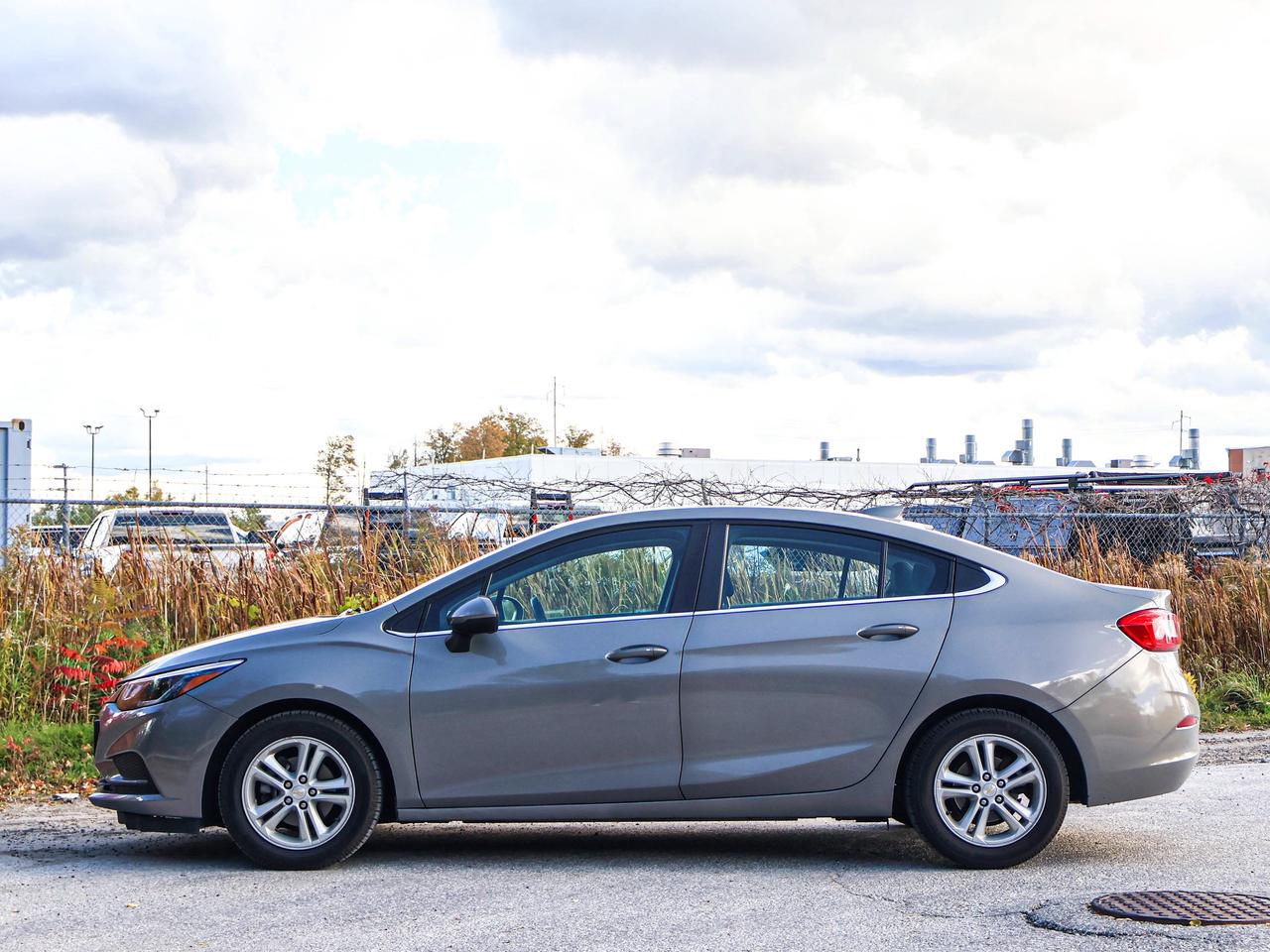 2018 Chevrolet Cruze LT Photo