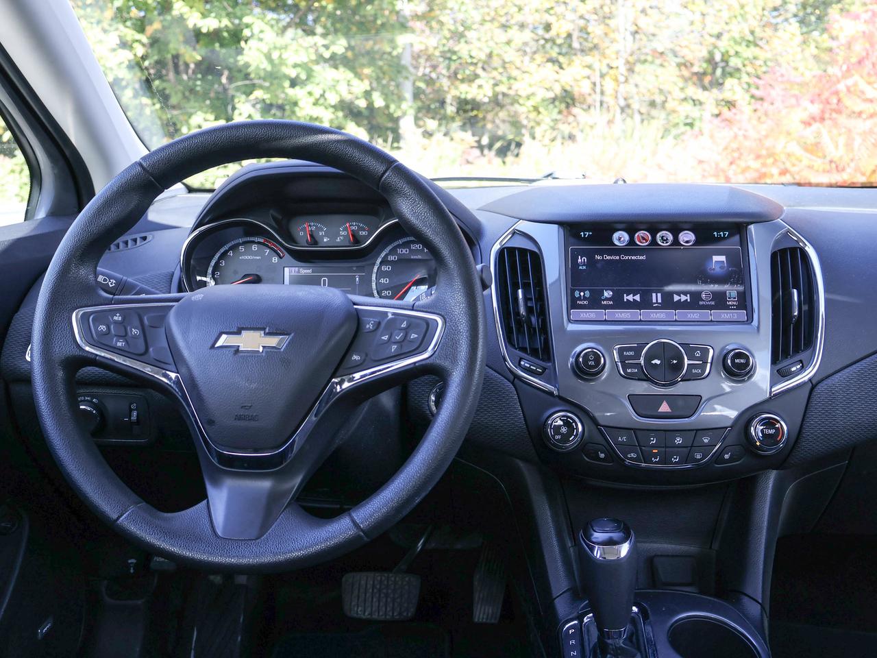 2018 Chevrolet Cruze LT Photo