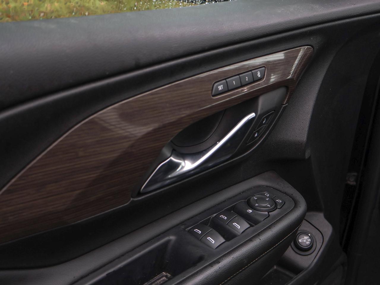 2024 GMC Terrain Denali Photo