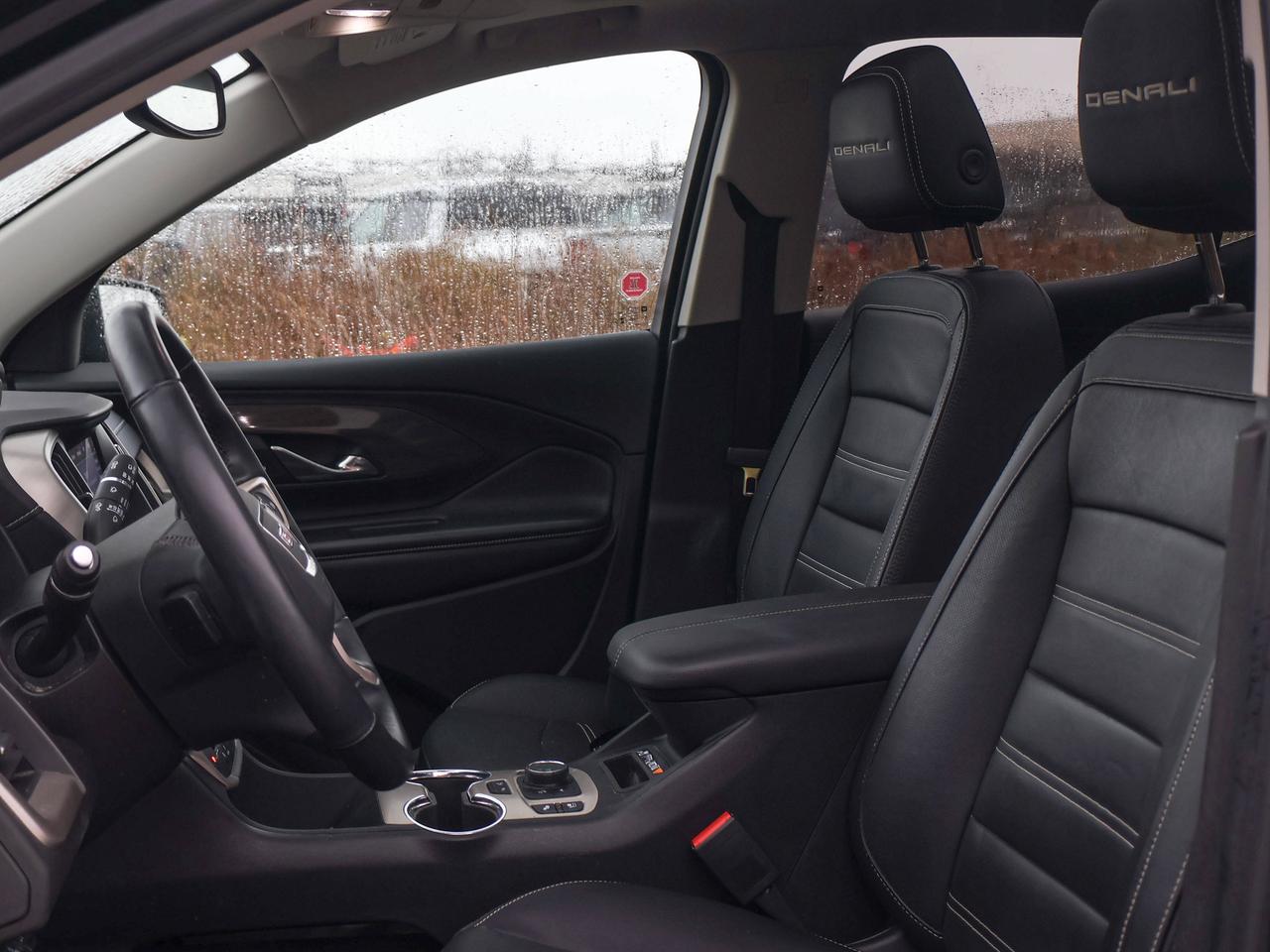 2024 GMC Terrain Denali Photo