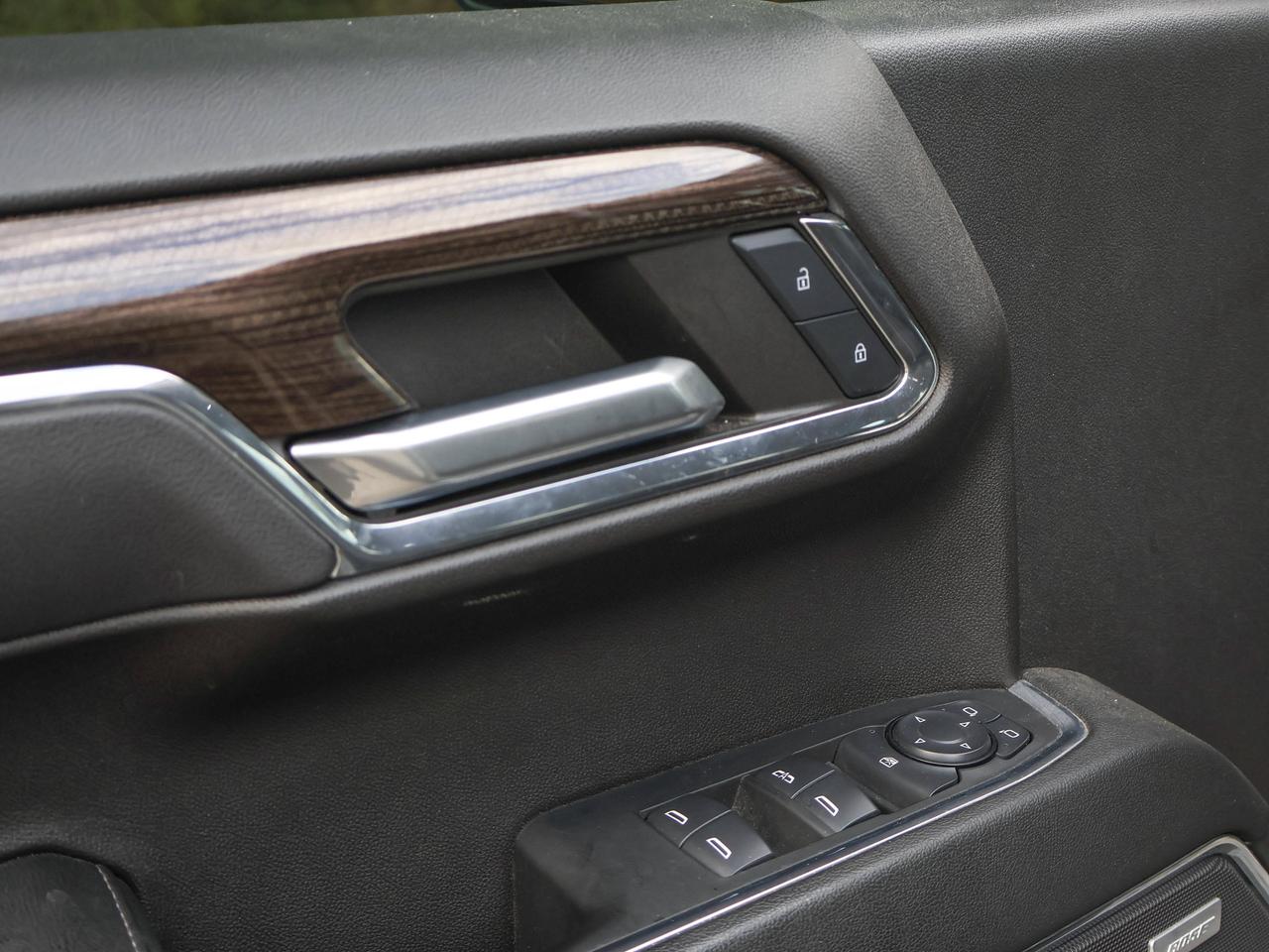 2024 Chevrolet Silverado 1500 LT Trail Boss Photo