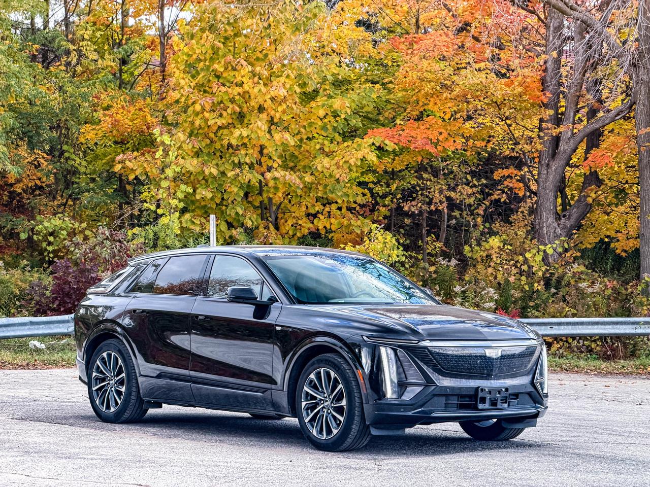 2024 Cadillac LYRIQ Sport Photo