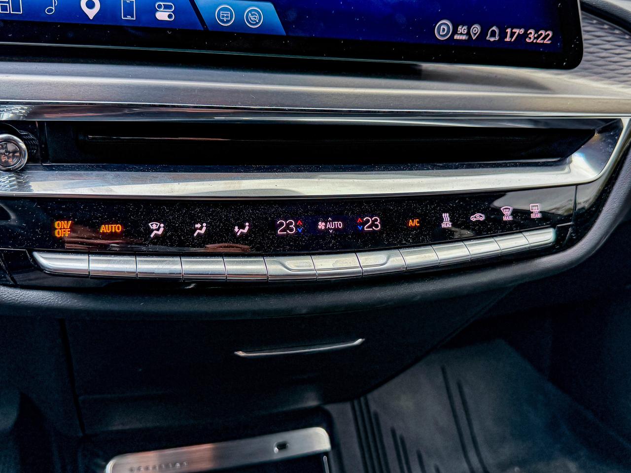 2024 Cadillac LYRIQ Sport Photo