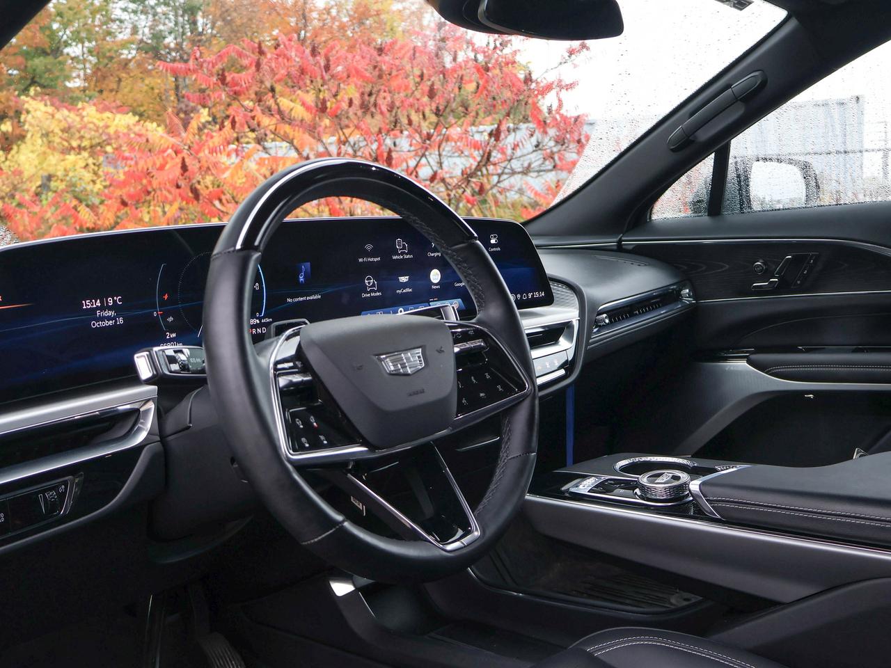 2024 Cadillac LYRIQ Sport Photo