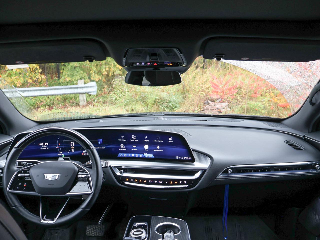 2024 Cadillac LYRIQ Sport Photo