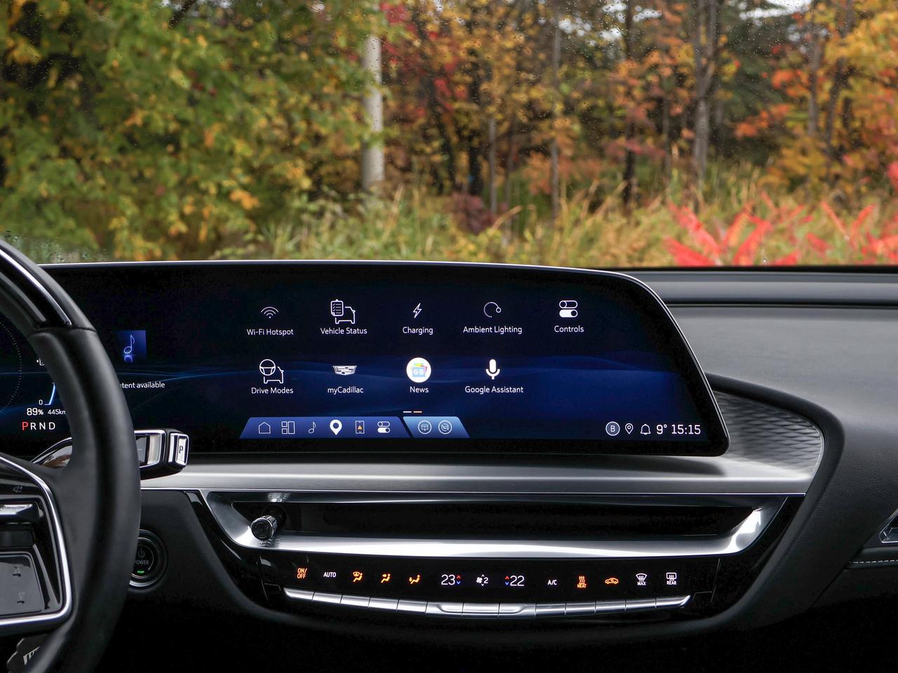 2024 Cadillac LYRIQ Sport Photo