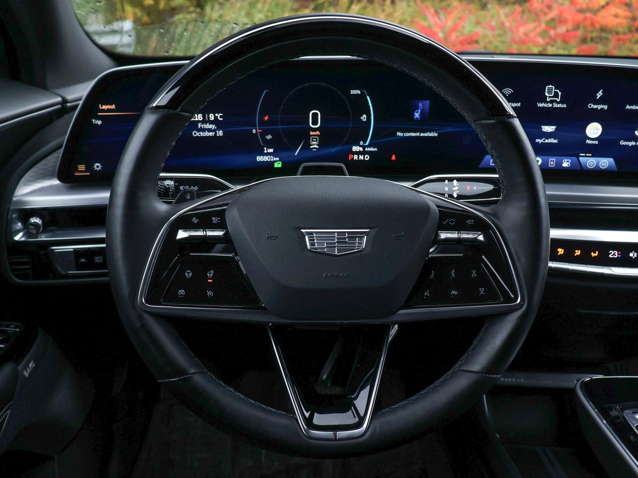 2024 Cadillac LYRIQ Sport Photo
