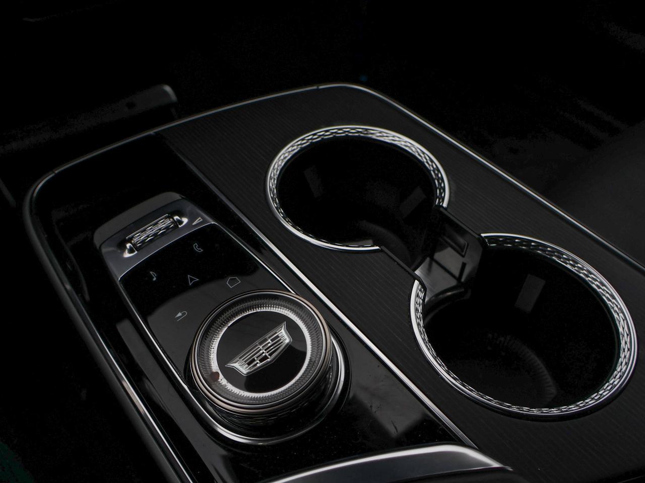2024 Cadillac LYRIQ Sport Photo