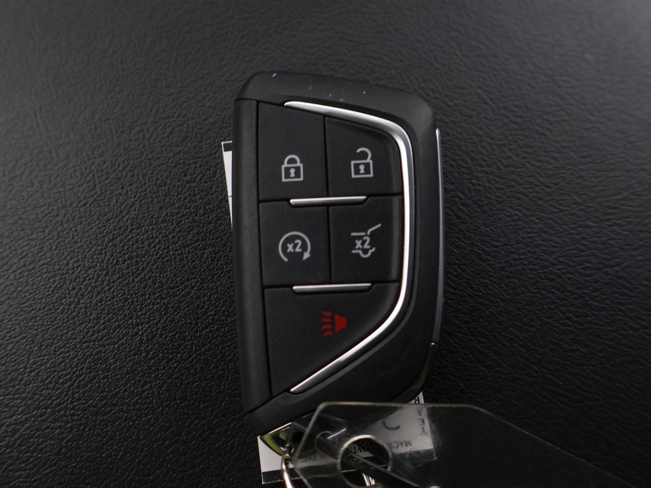 2024 Cadillac LYRIQ Sport Photo