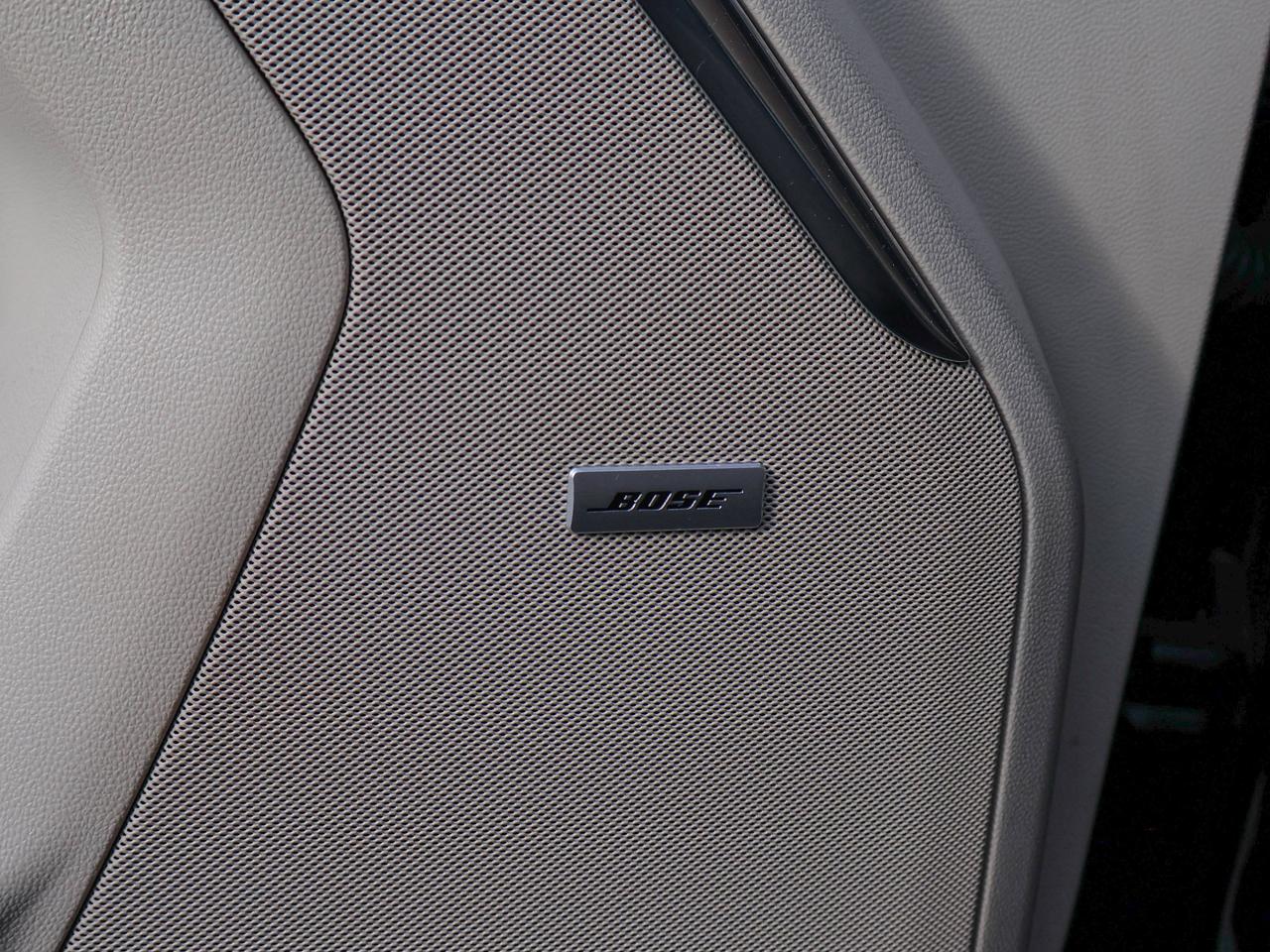 2025 GMC Yukon Denali Photo
