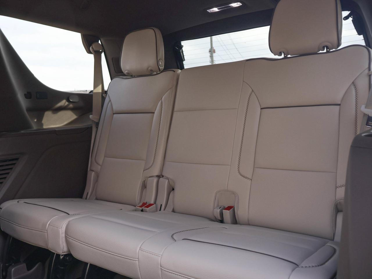 2025 GMC Yukon Denali Photo