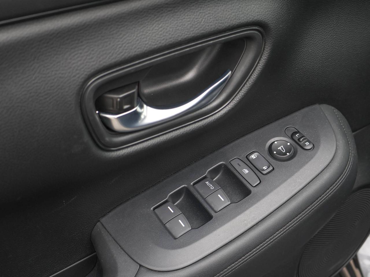 2024 Honda HR-V LX-B Photo