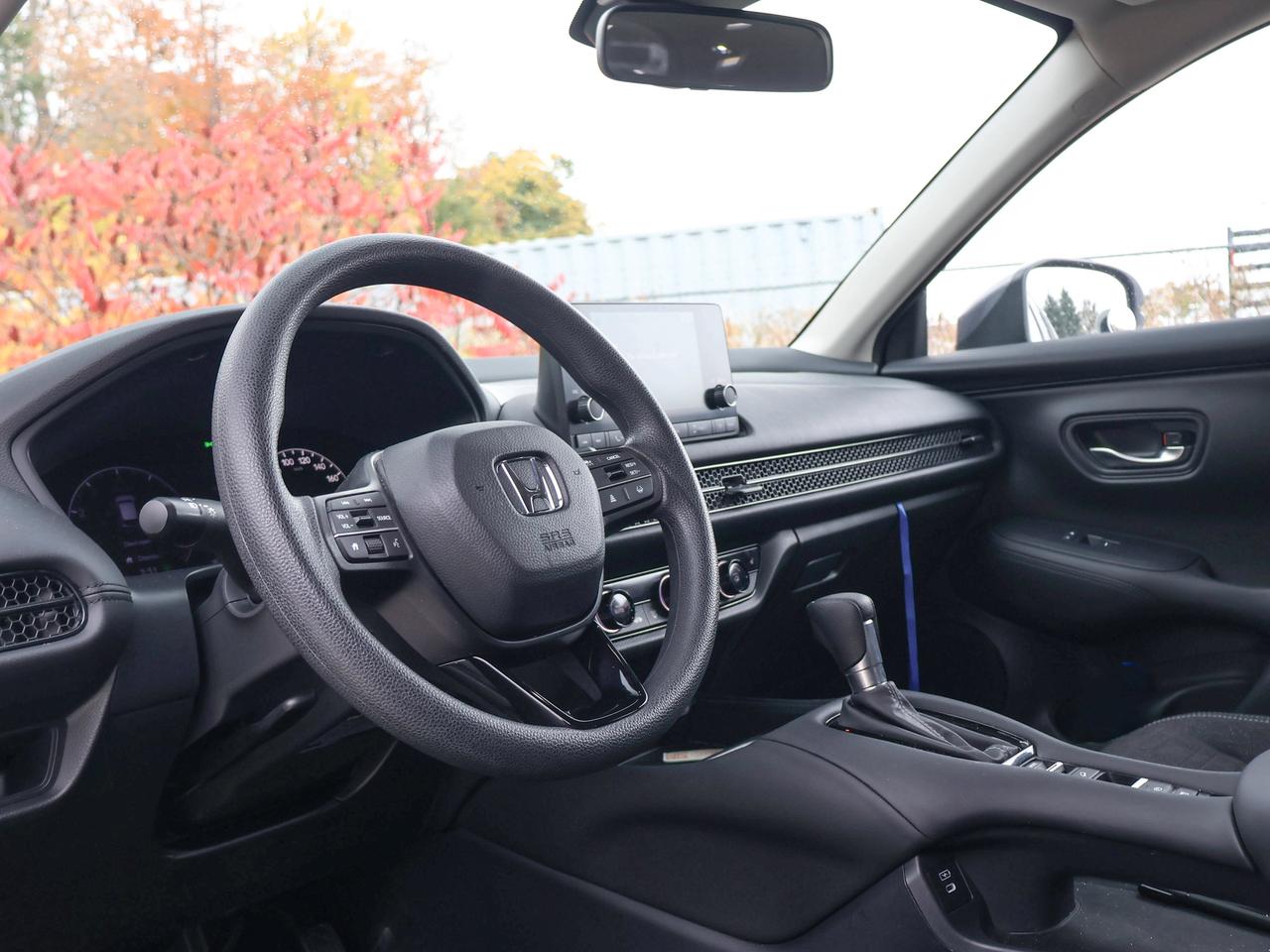 2024 Honda HR-V LX-B Photo