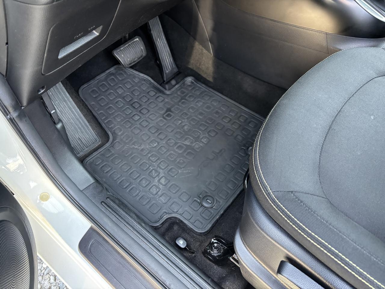 2016 Kia Soul EX ~CERTIFIED~CLEAN CARFAX~ Photo