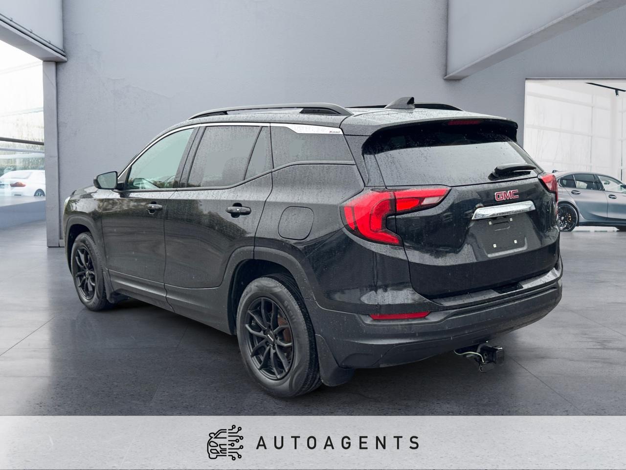 2019 GMC Terrain SLE Photo2