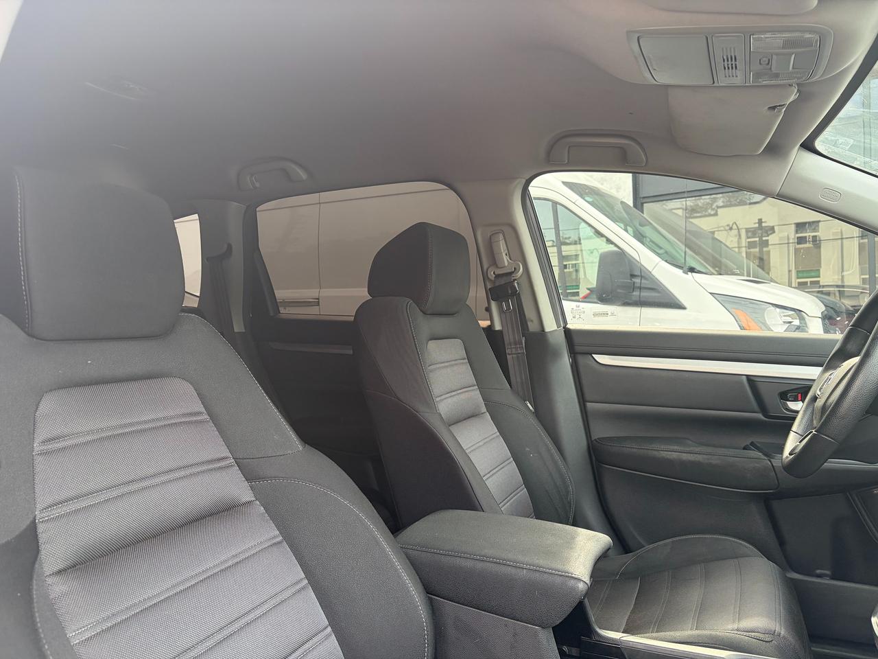 2019 Honda CR-V LX Photo