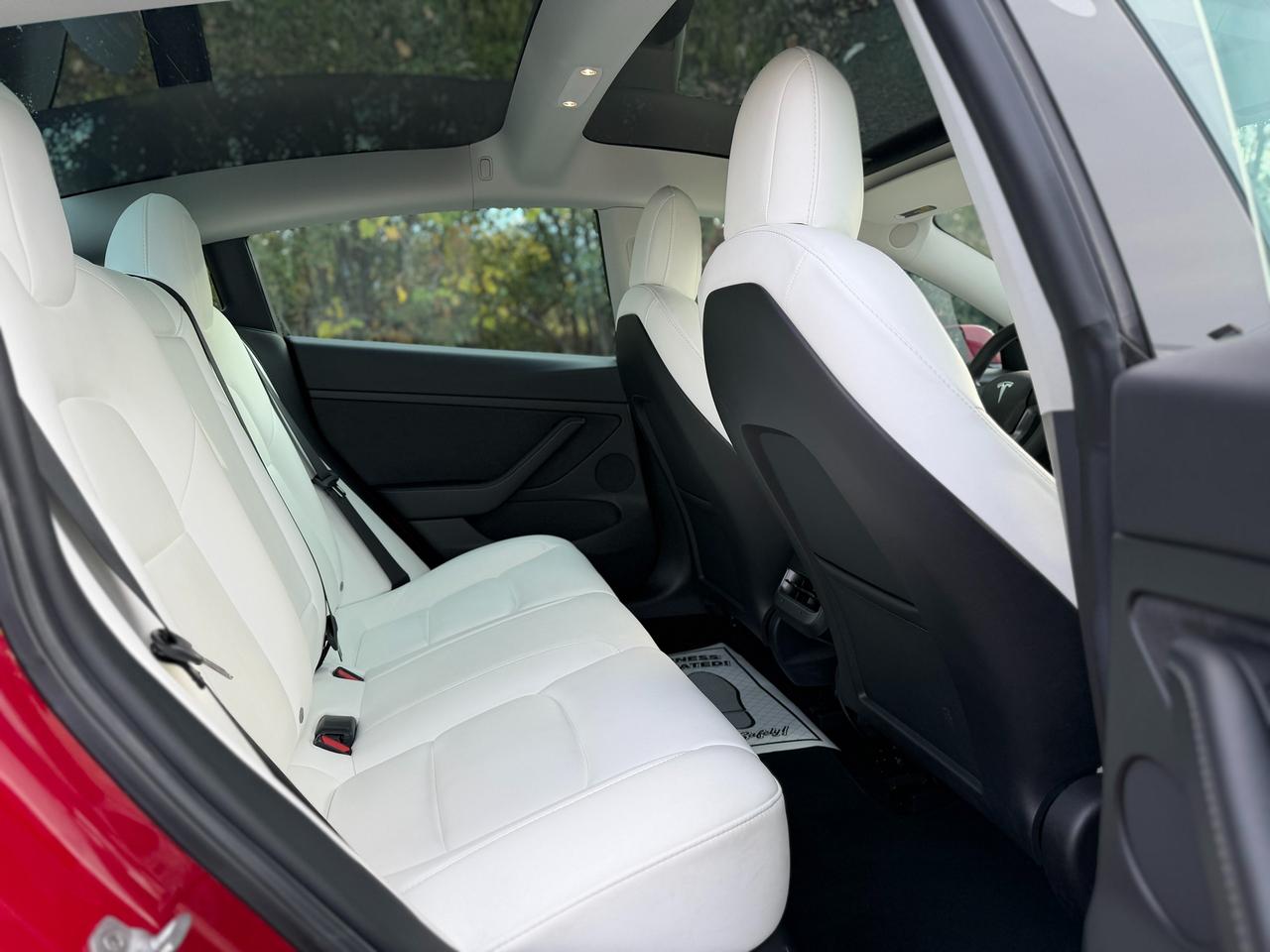 2022 Tesla Model 3 Performance AWD | 0-100 in 3.3s | Clean CARFAX Photo