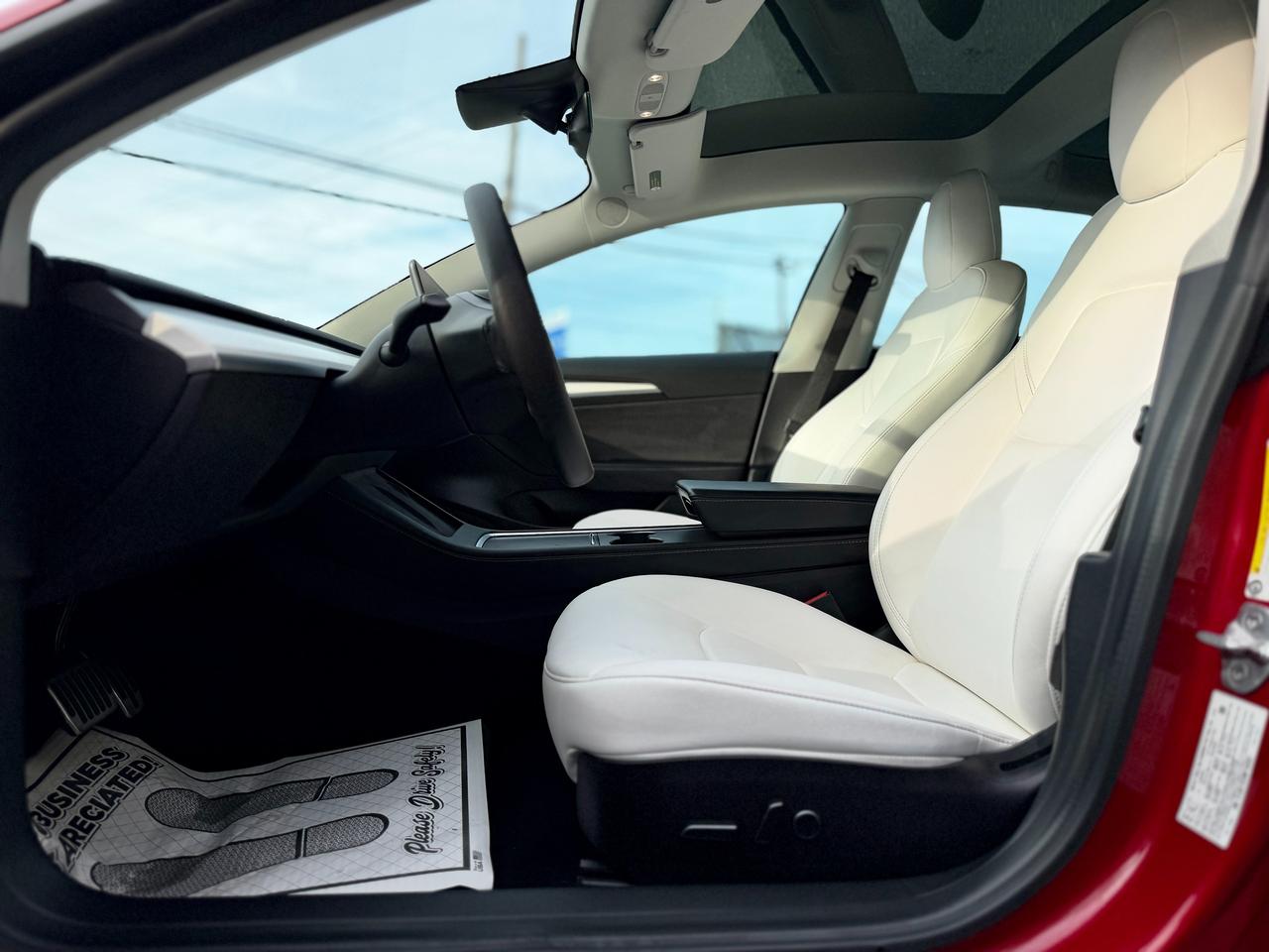 2022 Tesla Model 3 Performance AWD | 0-100 in 3.3s | Clean CARFAX Photo