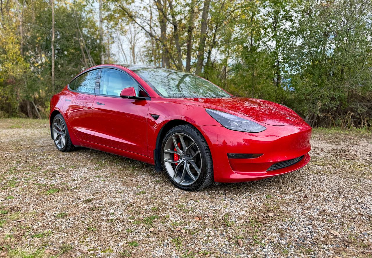 2022 Tesla Model 3 Performance AWD | 0-100 in 3.3s | Clean CARFAX Photo