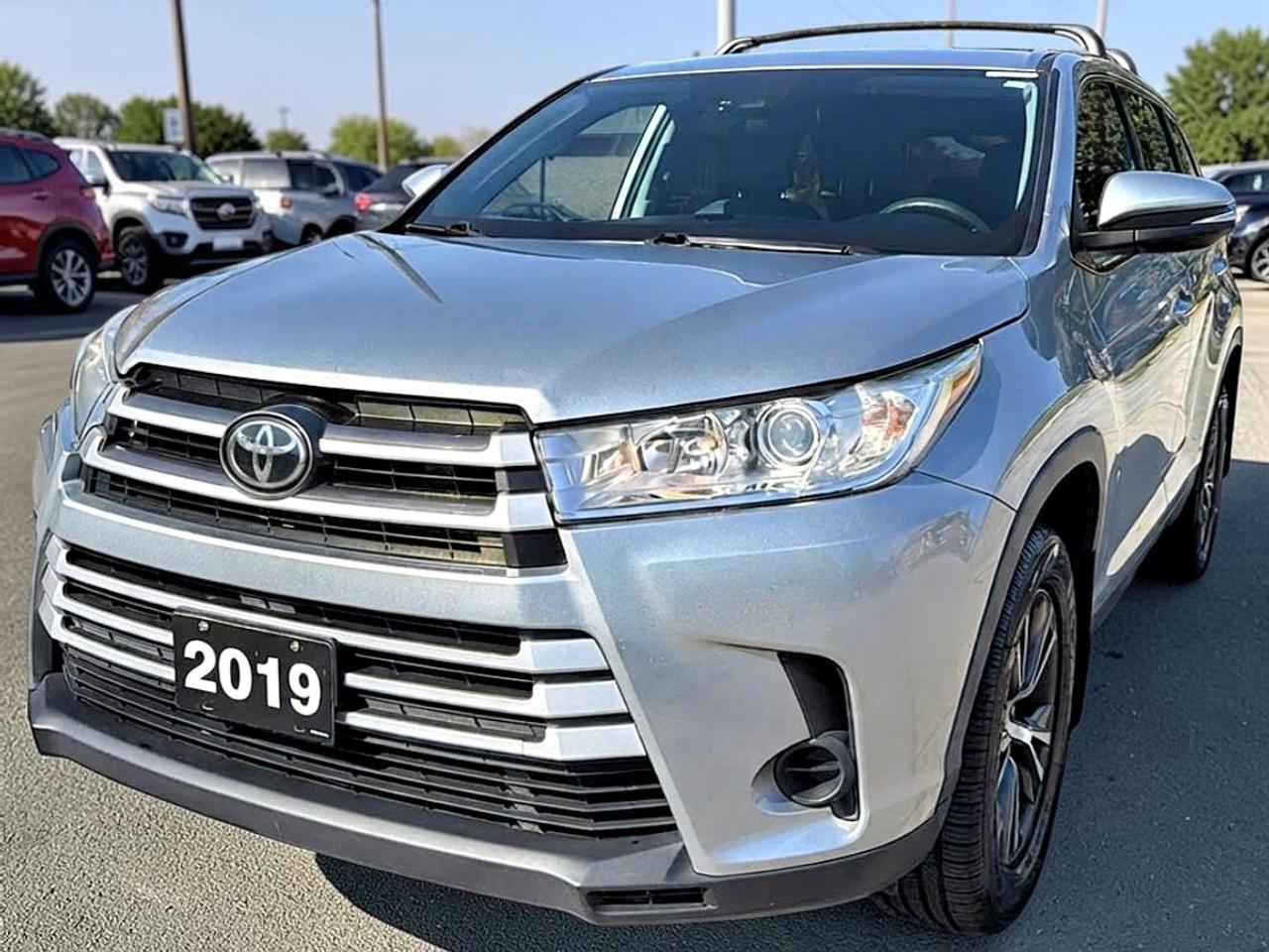 2019 Toyota Highlander Awd Le Photo