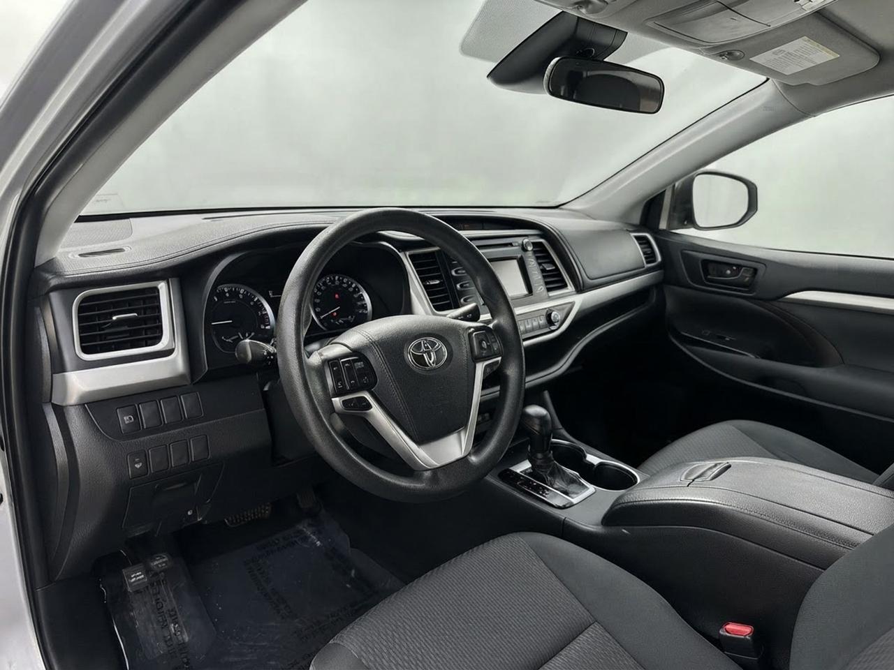 2019 Toyota Highlander Awd Le Photo