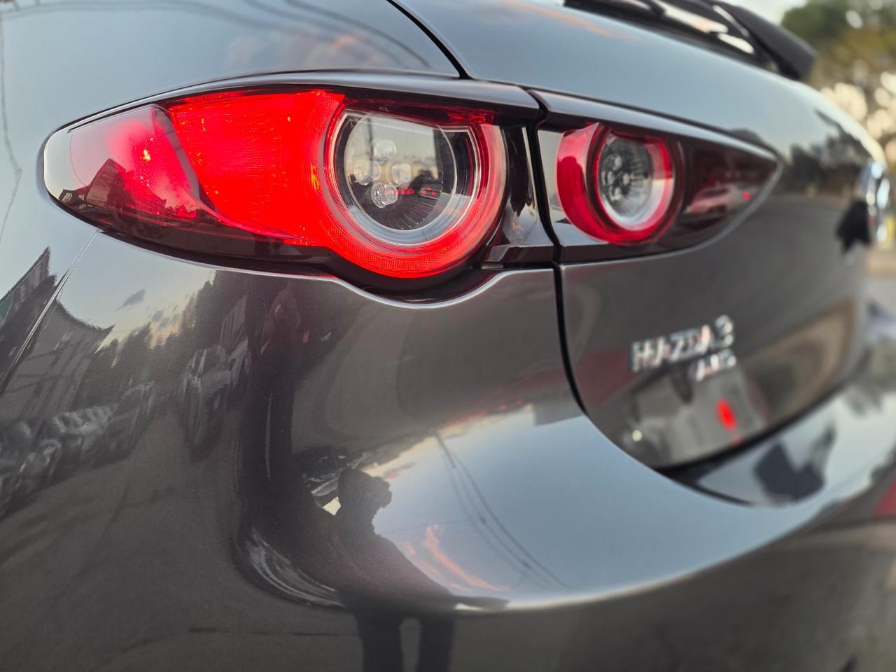 2019 Mazda MAZDA3 GS Photo