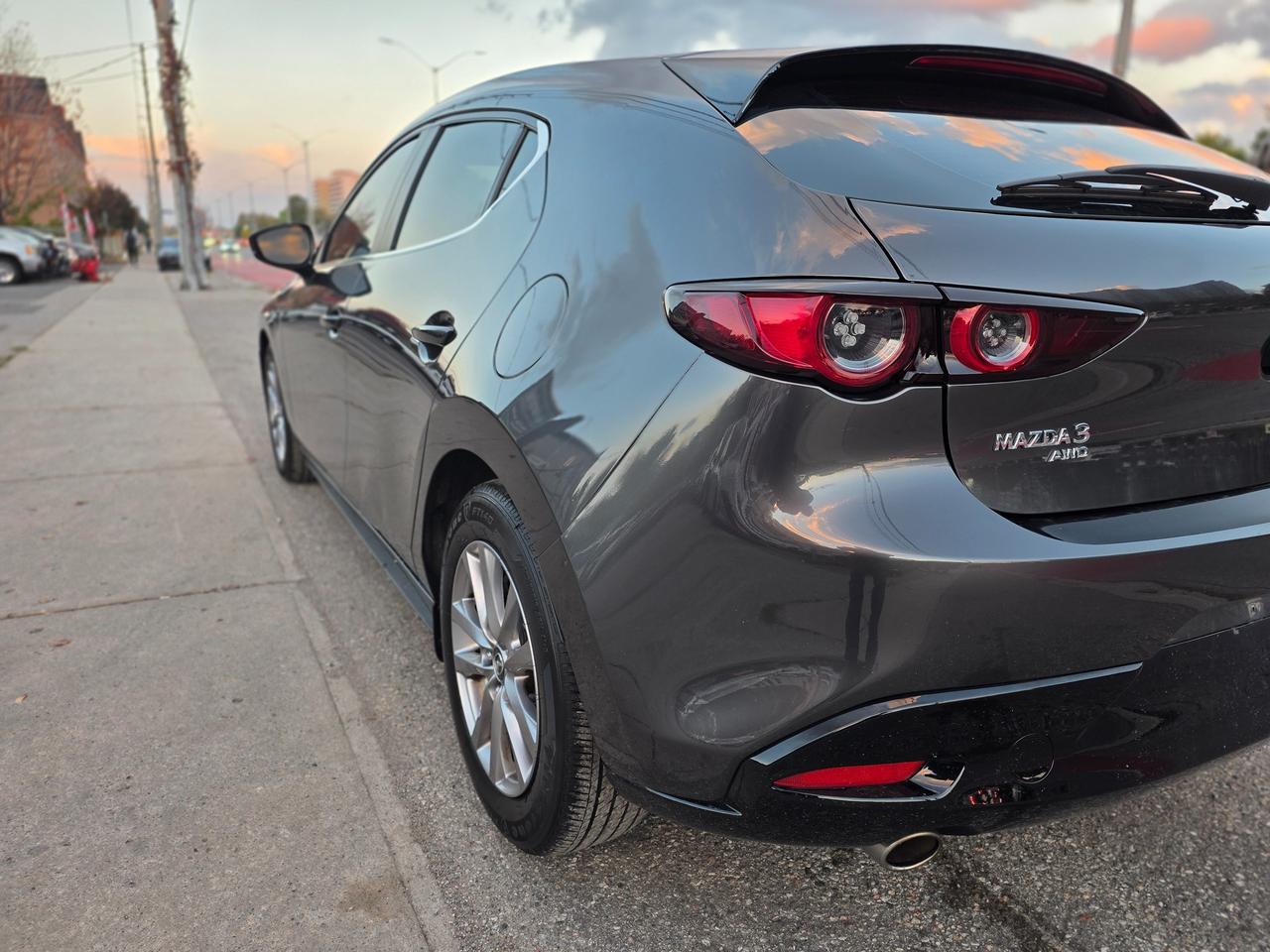 2019 Mazda MAZDA3 GS Photo