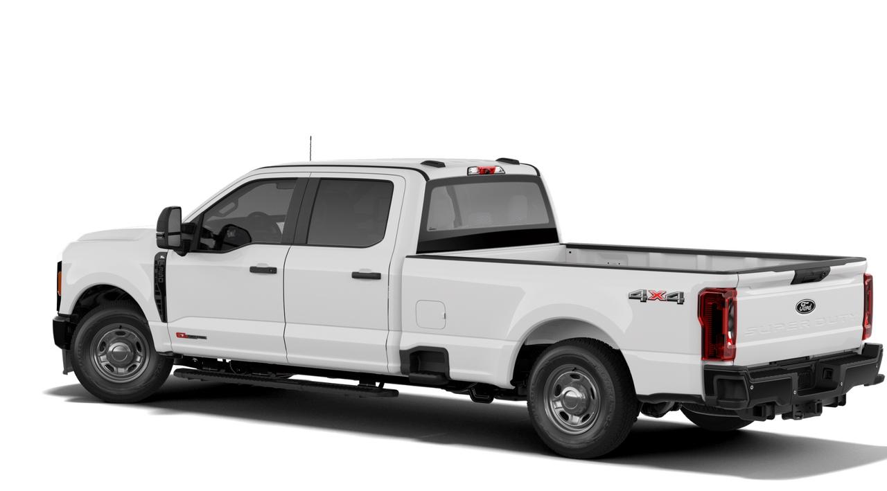 2027 Ford F-350 Super Duty SRW XL 4WD CREW CAB 8' BOX Photo1