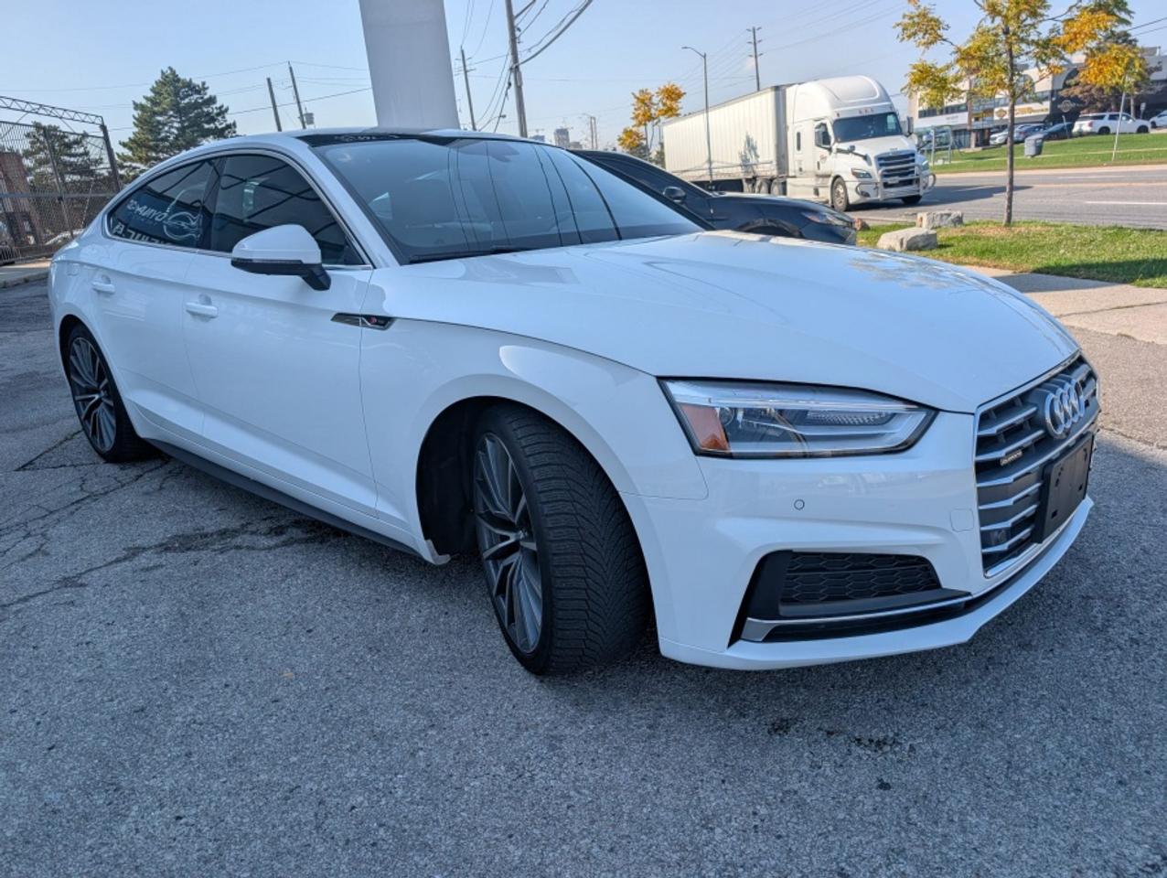 2019 Audi A5 Sportback PROGRESSIV S-LINE QUATTRO | NO ACCIDENTS - Photo #3