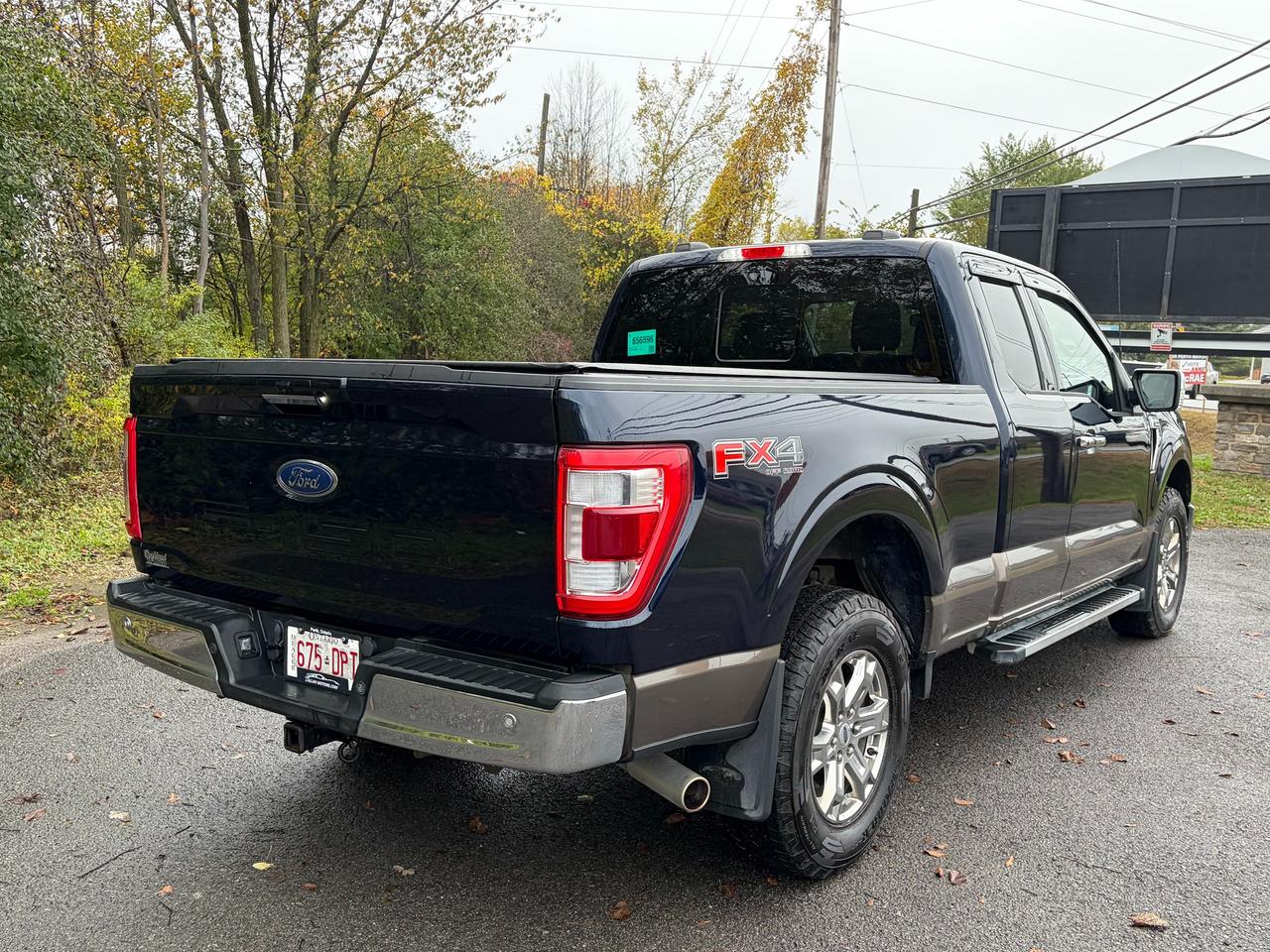 2022 Ford F-150 Lariat SuperCab 4WD  Rare 6.5 Box 5.0L V8 Photo