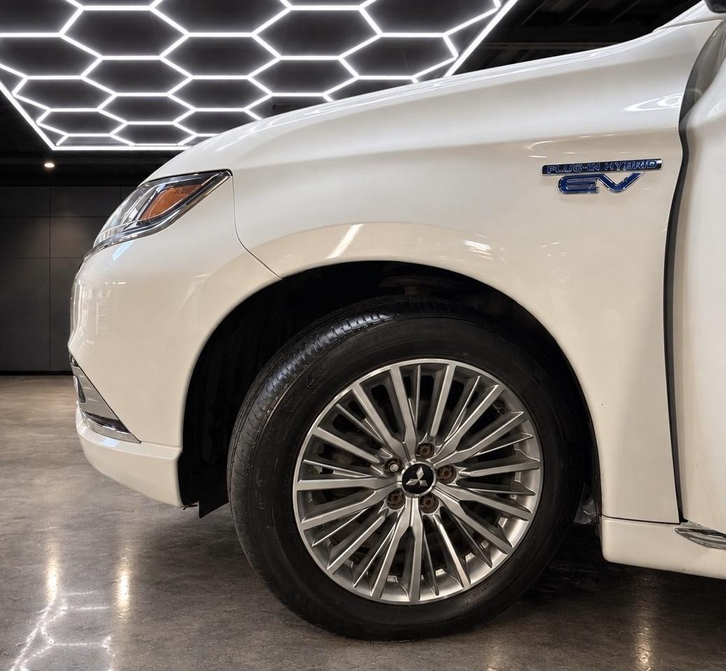 2019 Mitsubishi Outlander Phev SEL S-AWC EV Plug-in HYBRID Photo4