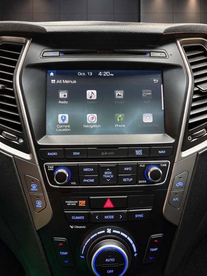 2018 Hyundai Santa Fe Sport 2.0T Limited AWD Photo